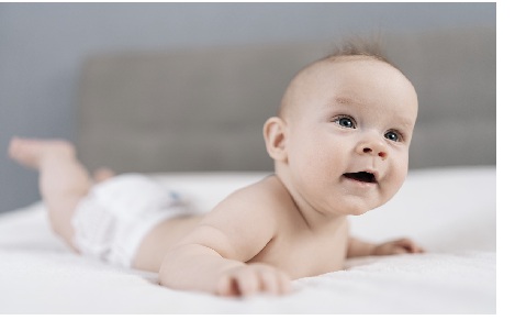 A gentle start into baby development through movement and bonding